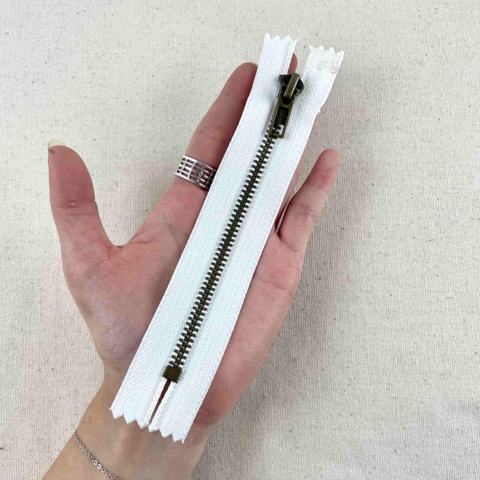 Fermeture non séparable blanc en métal 14cm