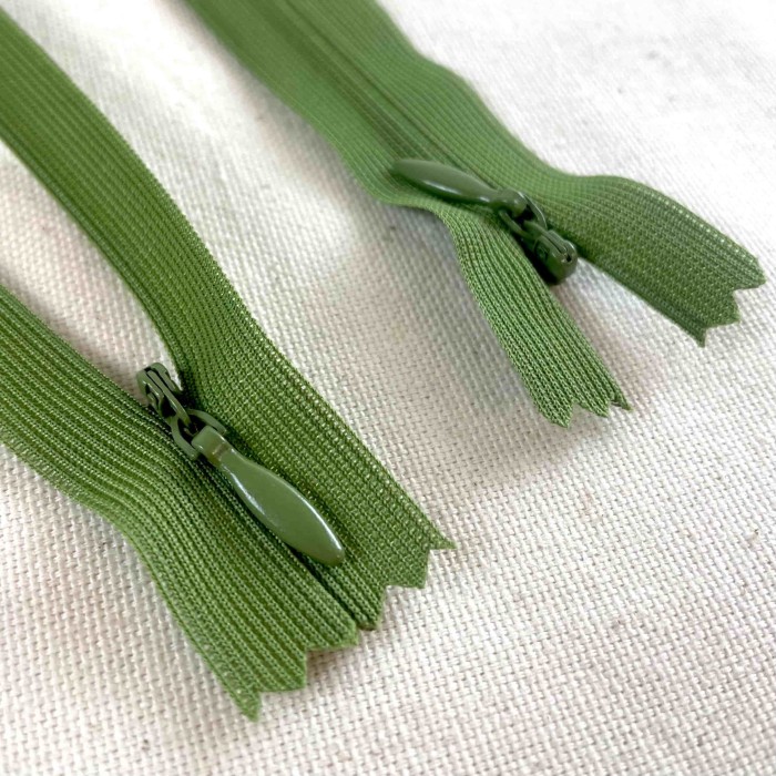 Fermeture invisible vert en nylon 40cm
