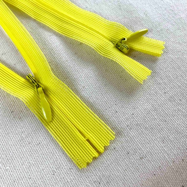 Fermeture invisible jaune en nylon 35cm Fermeture invisible jaune en nylon 35cm