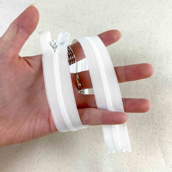Fermeture invisible blanc en nylon 35cm