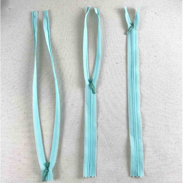 Fermeture invisible fantaisie bleu ciel en nylon 30cm Fermeture invisible fantaisie bleu ciel en nylon 30cm