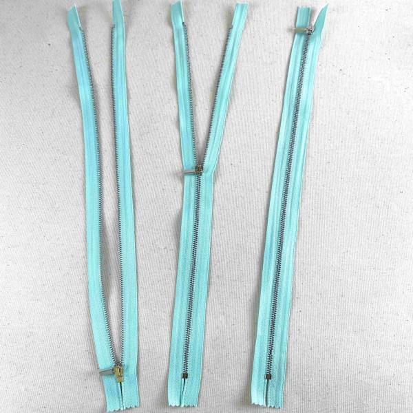 Fermeture non séparable fantaisie bleu ciel en métal 35cm Fermeture non séparable fantaisie bleu ciel en métal 35cm