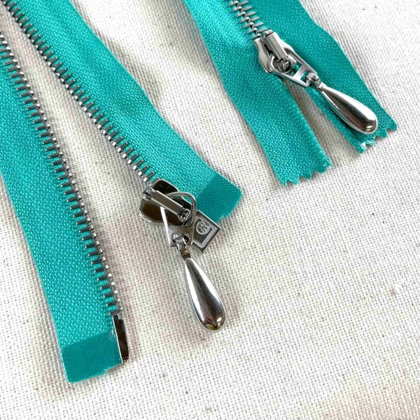 Fermeture séparable fantaisie turquoise en métal 35cm Fermeture séparable fantaisie turquoise en métal 35cm