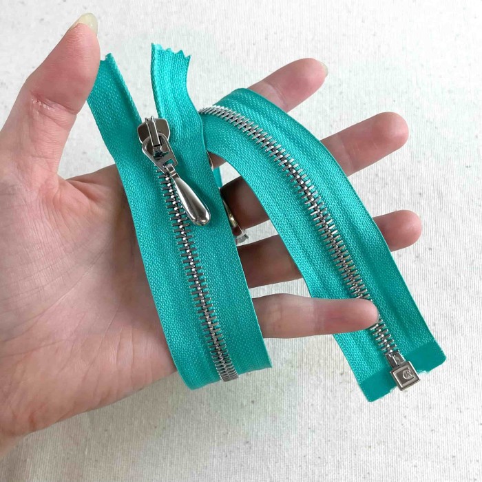 Fermeture séparable fantaisie turquoise en métal 35cm