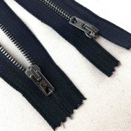 Fermeture non séparable noir en métal 20cm