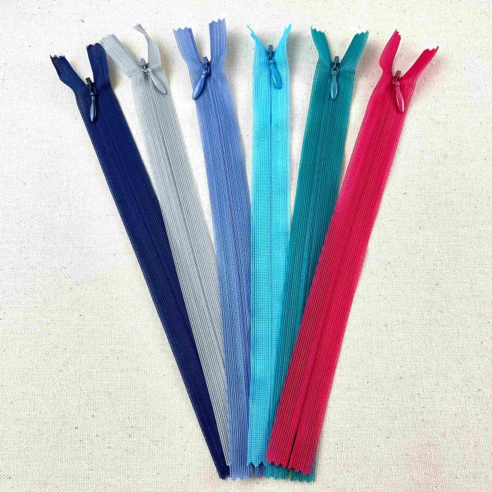 Fermeture invisible non séparable gris en nylon 20cm