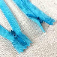 Fermeture invisible non séparable bleu ciel en nylon 20cm