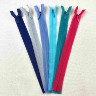 Fermeture invisible non séparable marine en nylon 20cm Fermeture invisible non séparable marine en nylon 20cm