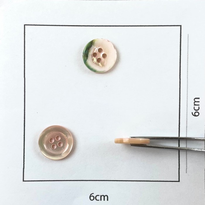 Bouton nacre rond rose poudré 13mm