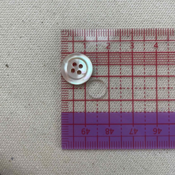 Bouton nacre rond rose poudré 13mm Bouton nacre rond rose poudré 13mm