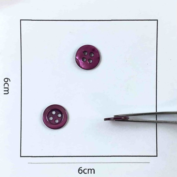 Bouton nacre rond pourpre 10mm Bouton nacre rond pourpre 10mm