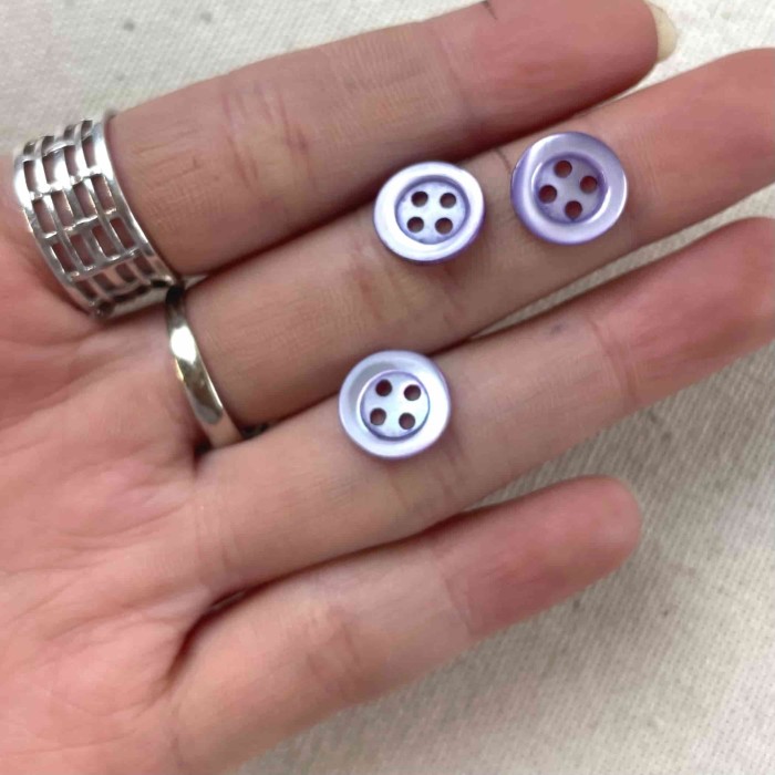 Bouton nacre rond lila 10mm