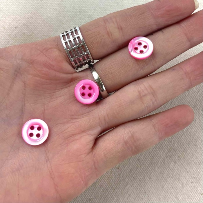 Bouton nacre rond rose 10mm