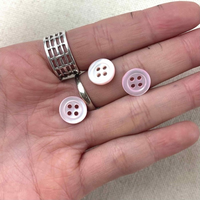 Bouton nacre rond rose clair 10mm