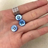 Bouton nacre rond bleu ciel 10mm Bouton nacre rond bleu ciel 10mm