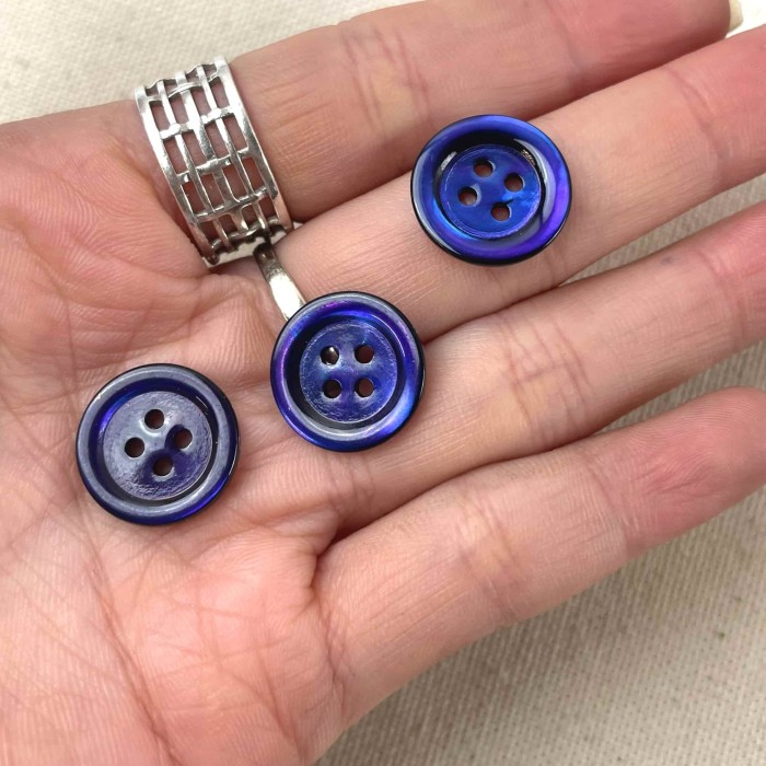 Bouton nacre rond bleu violet 15mm