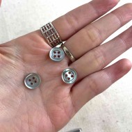 Bouton nacre rond gris 10mm