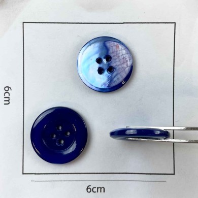Bouton nacre rond bleu roi 22mm