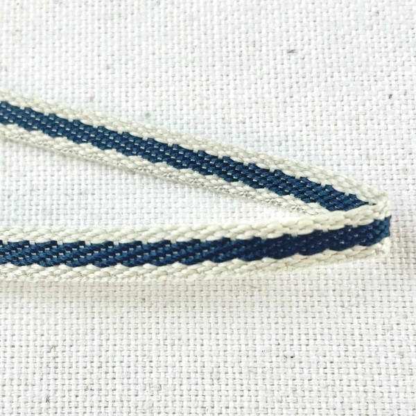 Tresse fantaisie noir beige 8 mm Tresse fantaisie noir beige 8 mm