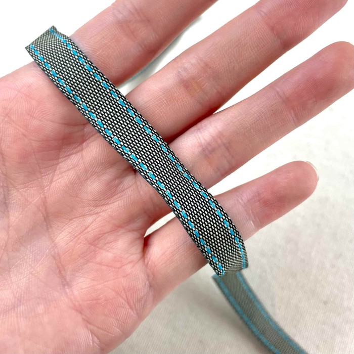 Galon fantaisie gris bleu 10 mm