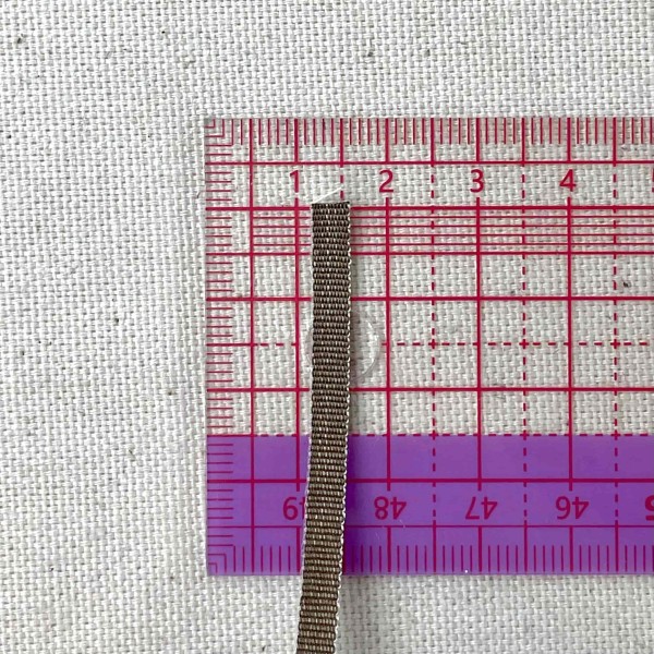 Ruban coton taupe foncé 4 mm Ruban coton taupe foncé 4 mm