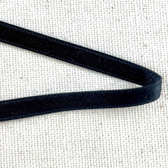 Ruban satin double face noir 10 mm