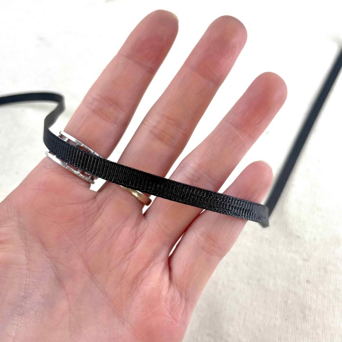 Ruban polyester noir 6 mm