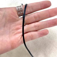 Ruban satin double face noir 3 mm