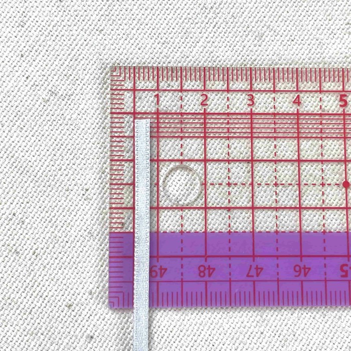 Ruban satin double face gris 3 mm