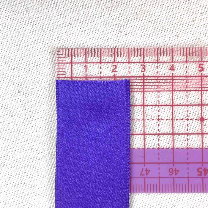 Ruban satin double face violet 25 mm