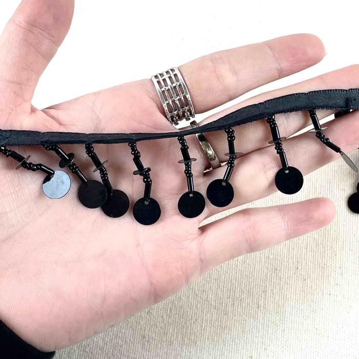 Galon à frange sequin noir 3.5cm