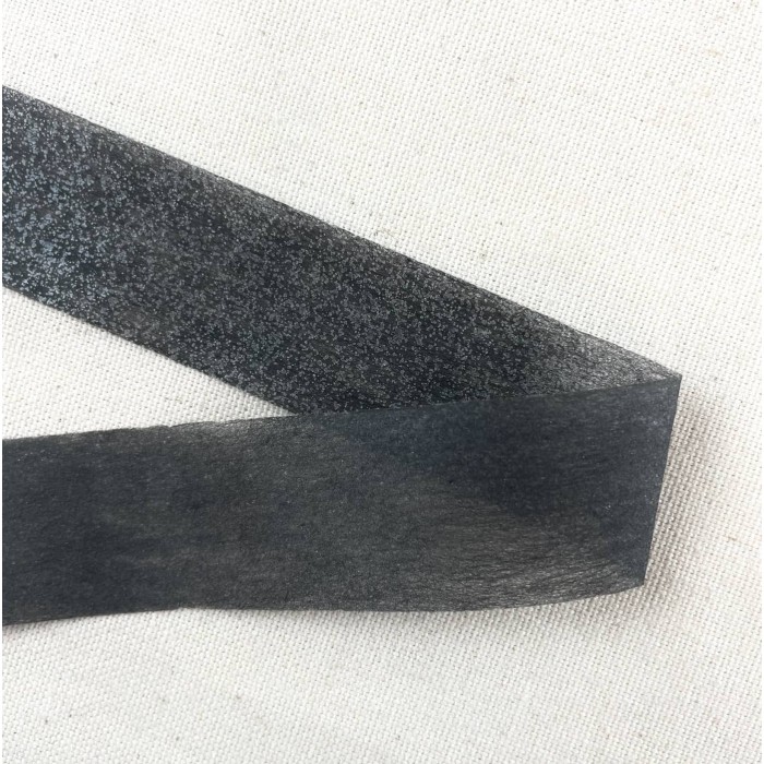 Ruban entoilage thermocollant noir 3cm