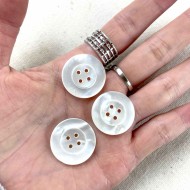 Bouton rond nacre blanc 22mm