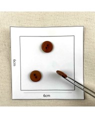 Bouton rond plastique marron 12mm