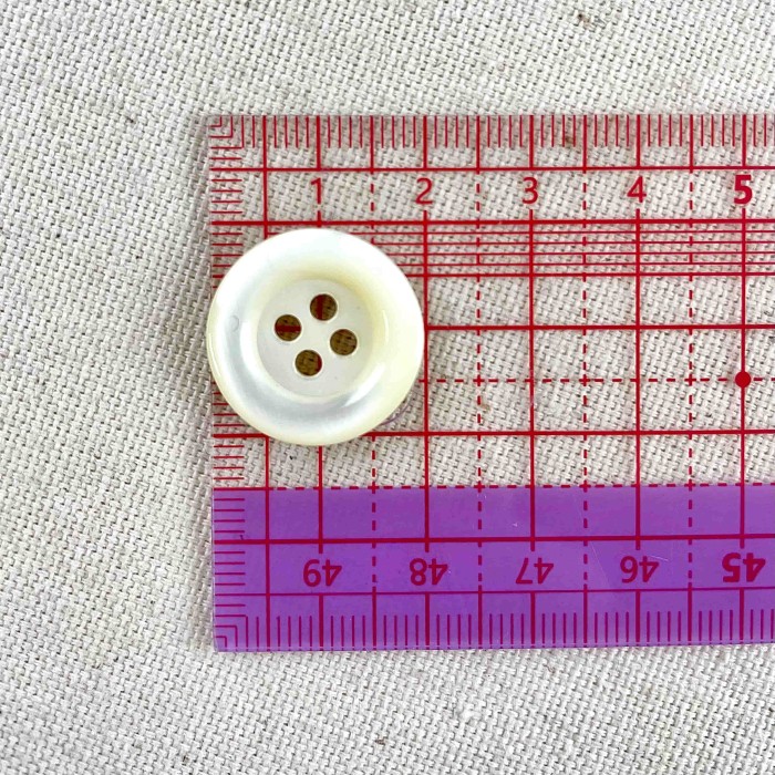 Bouton rond nacre blanc 20mm