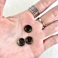 Bouton rond nacre vert foncé 10mm