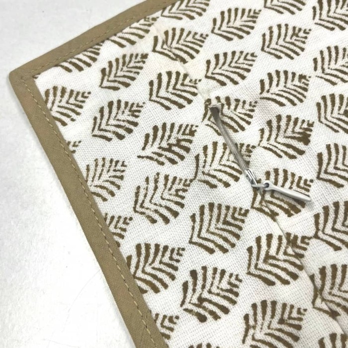 Housse de Coussin Ange kaki - Tissu d'éditeur Housse de Coussin Ange kaki - Tissu d'éditeur