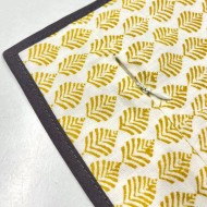 Housse de Coussin Ange moutard - Tissu d'éditeur Housse de Coussin Ange moutard - Tissu d'éditeur