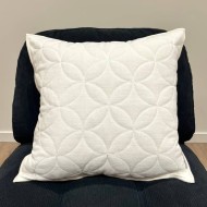 Housse de Coussin Bonnieux blanc - Tissu d'éditeur Housse de Coussin Bonnieux blanc - Tissu d'éditeur