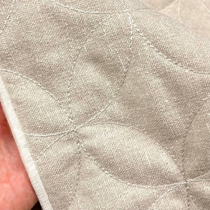 Housse de Coussin Bonnieux écru - Tissu d'éditeur Housse de Coussin Bonnieux écru - Tissu d'éditeur