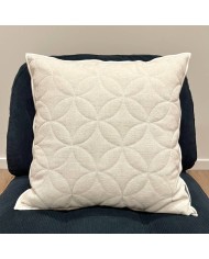 Housse de Coussin Bonnieux écru - Tissu d'éditeur Housse de Coussin Bonnieux écru - Tissu d'éditeur