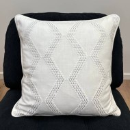 Housse de Coussin soho blanc points argentés - Tissu d'éditeur