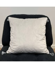 Housse de Coussin en velours avec pompon Coulisse gris clair - Tissu d'éditeur