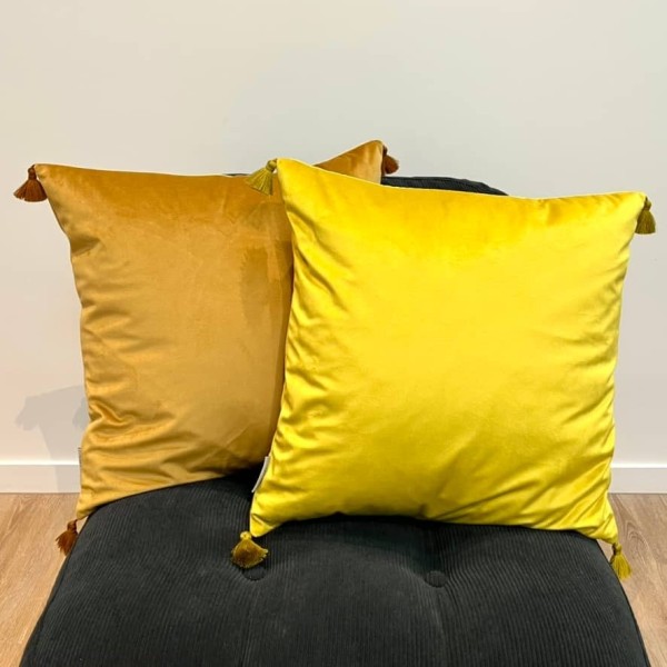 Housse de Coussin en velours avec pompon Coulisse jaune - Tissu d'éditeur