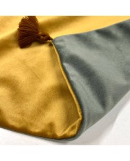 Housse de Coussin en velours avec pompon Coulisse double face camel et kaki - Tissu d'éditeur