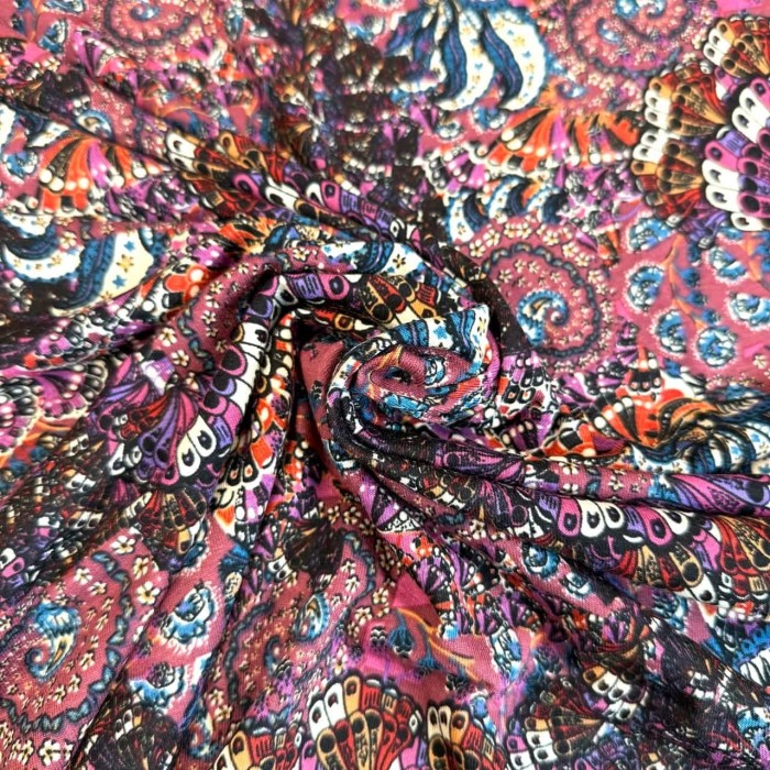 Tissu jersey viscose arabesque violet multicolore