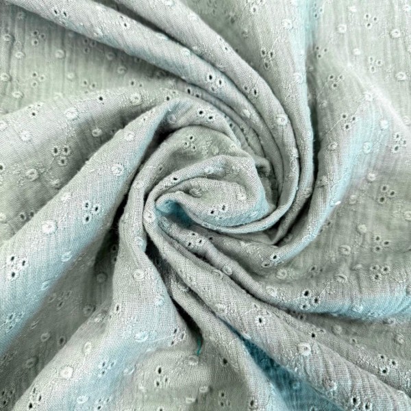 Tissu Double Gaze broderie Adèle vert de gris Tissu Double Gaze broderie Adèle vert de gris