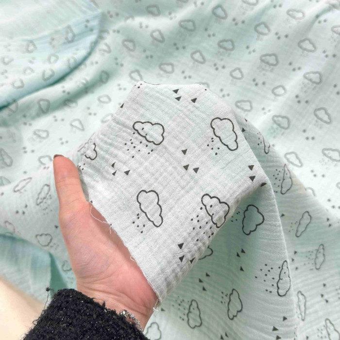 Tissu Double Gaze nuage enfant vert d'eau Tissu Double Gaze nuage enfant vert d'eau