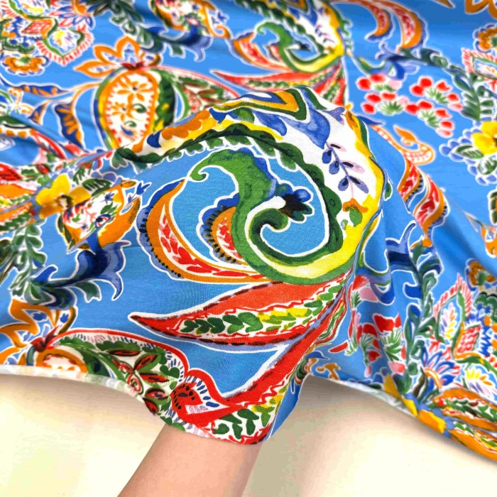 Tissu jersey viscose fleur paisley bleu multicolore Tissu jersey viscose fleur paisley bleu multicolore