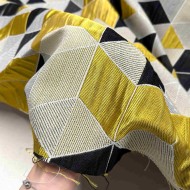 Tissu Jacquard Arletty géométrique jaune noir blanc